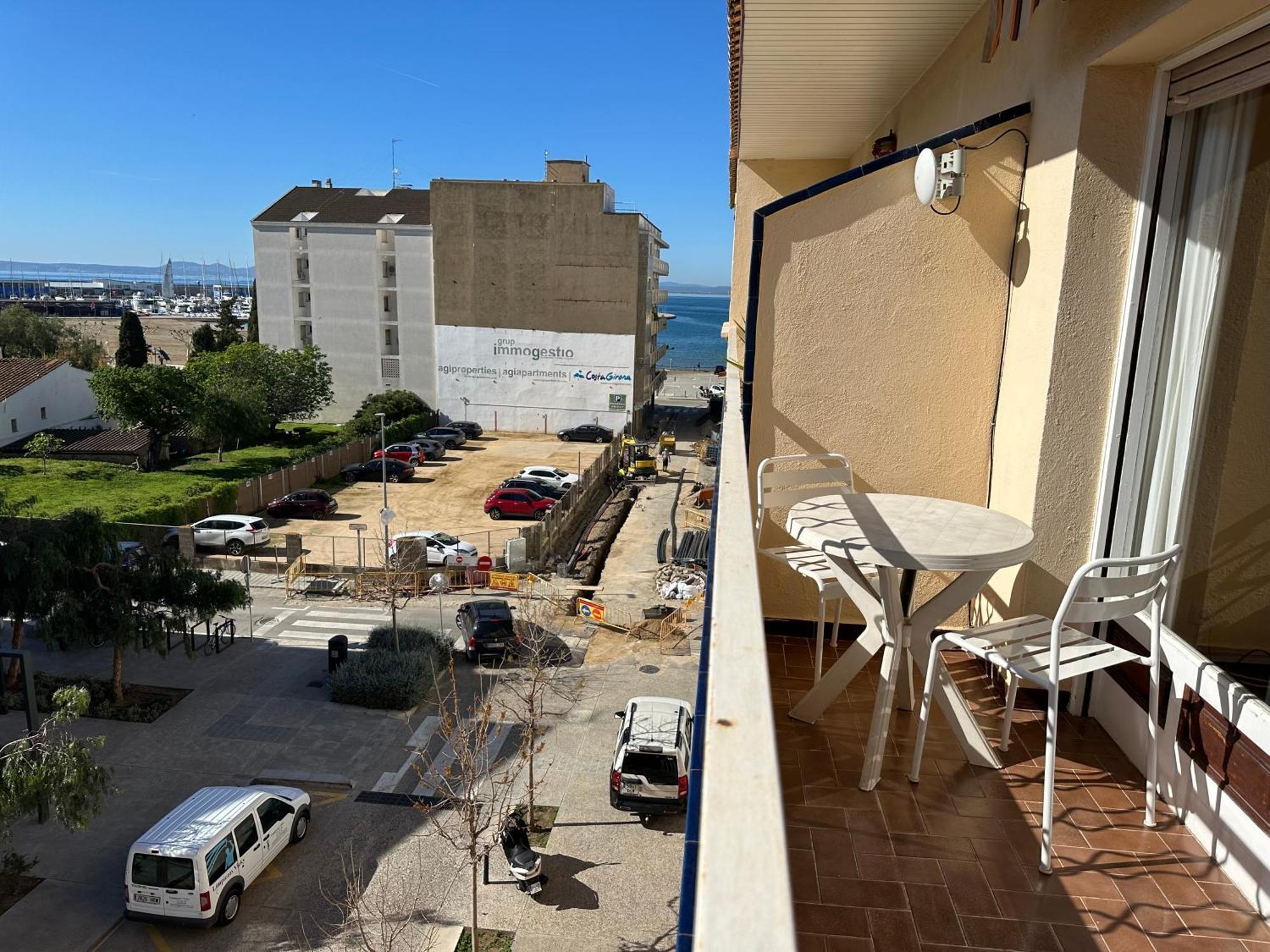 Agi Llotja Plazza Apartamento Roses Exterior foto