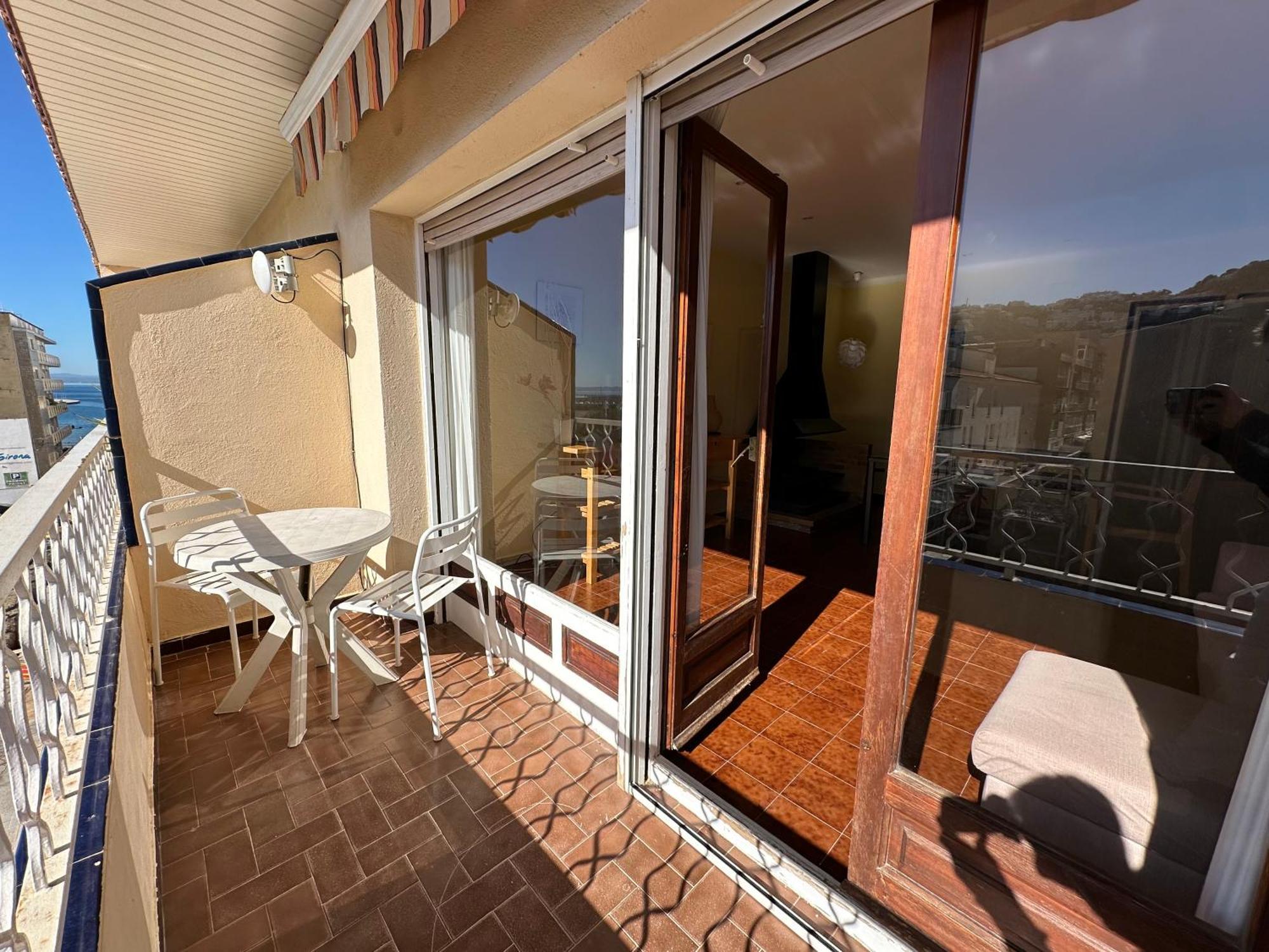 Agi Llotja Plazza Apartamento Roses Exterior foto